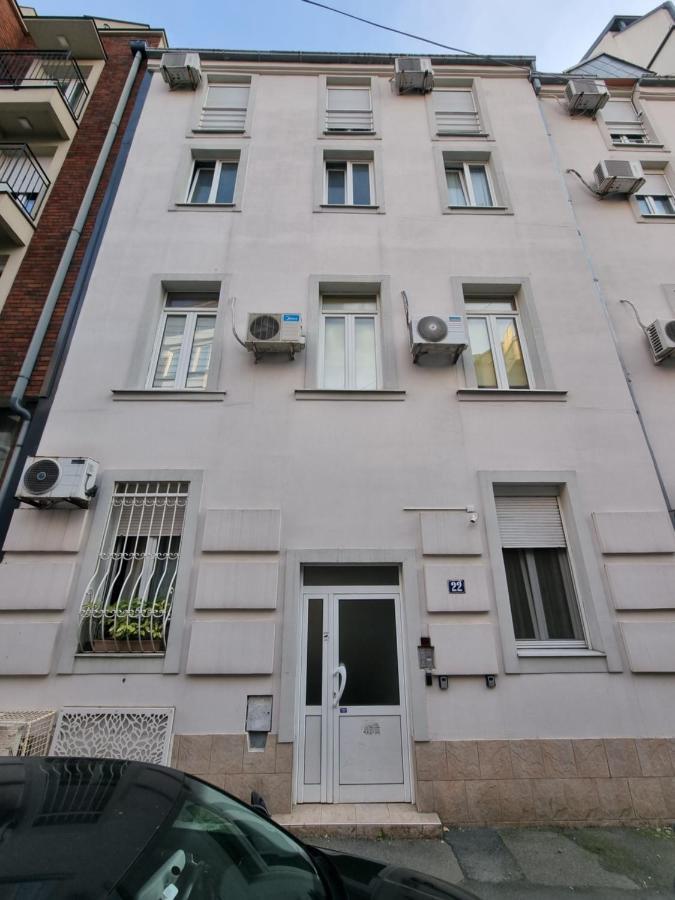 Elegant Yellow Submarine Apartment Belgrad Exterior foto